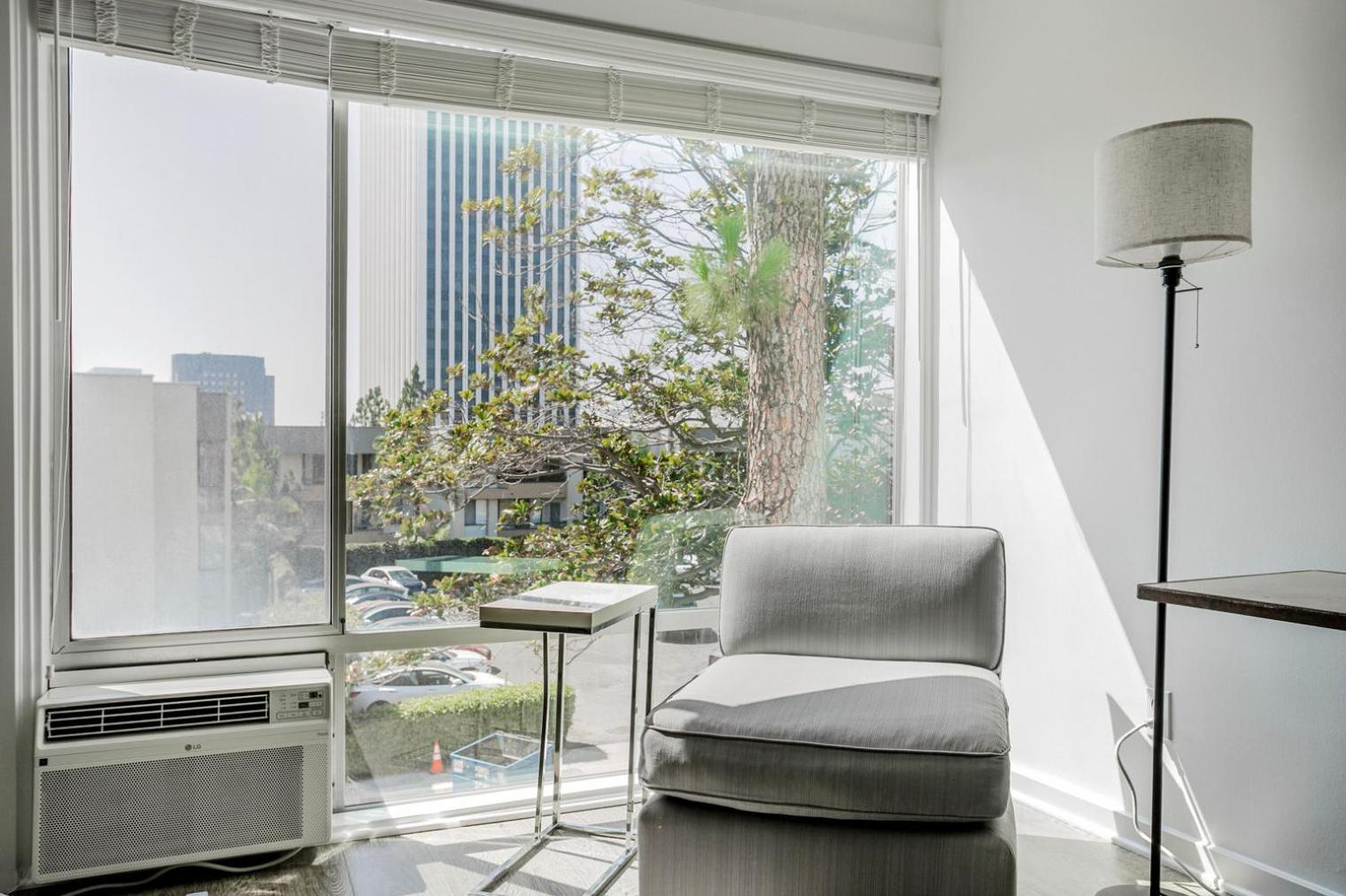 Blueground Mid-wilshire Pool Wd Nr Shops Lax-1229 * Los Angeles